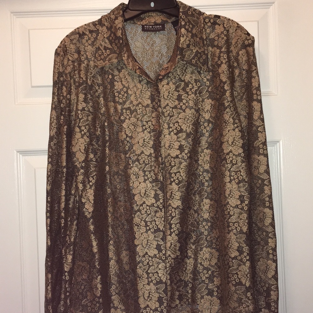 Gold and black see thur button down flower shirt